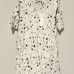 Olivaceous  cold shoulder tie strap Romper white‎ Black Star Pattern size small Photo 0