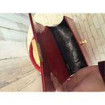 Red over the shoulder bag Photo 7
