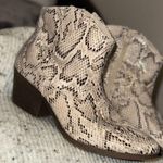 Snakeskin Fashion Cowboy Boots Ankle Booties Size 8.5 Photo 0