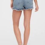 Gap Women's Jean Shorts Photo 0