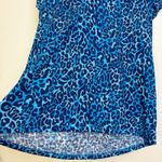 Lilly Pulitzer Etta V Neck Shirt Womens Medium Blue My Favorite Spot Leopard Photo 3