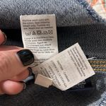 Madewell  size 27 denim skirt frayed edge pockets belt loops zip button close Photo 10