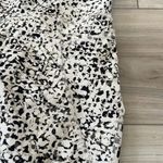 Old Navy Active Powersoft Animal Print High Waist Pocket Bike Shorts Size XS Photo 2