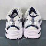 New Balance Women's size 7/Mens size 5.5 530 white blue silver Photo 2