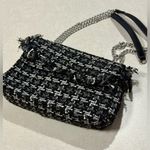 Urban Expression Urban Expressions Black & White Margery Crossbody Photo 11