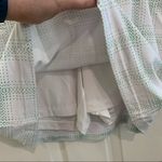 Under Armour  loose fit skort white‎ & green medium Photo 5