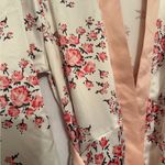 Morgan Lane  x FabFitFun Blush Pink Satin Floral Robe Kimono Style Size S/M Photo 13