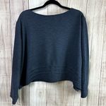 Vintage Studio 90 Cropped/Petite Gray Knit Top Size M Photo 4