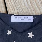 Equipment Women's Layla Black Sleeveless V-Neck 100% Silk Cami Top Size XS Photo 8