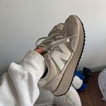 New Balance Sneakers Photo 6