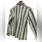 Casual Corner Stretch Ruffled Button Up Longsleeve Shirt size M. Purple Size M Photo 2