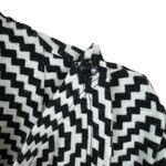 The Limited  Black White Zig Zag Long Sleeve Cowl Neck Light Wrap Sweater Size M Photo 3