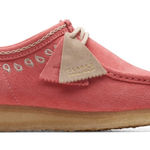 Clarks Women's Wallabees Coral Suede Moccasins Size 11 Photo 0