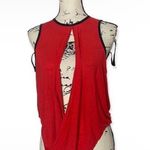 G by Guess open front sleeveless blouse Photo 0