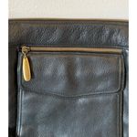 Valerie Stevens  leather crossbody bag in black Photo 5