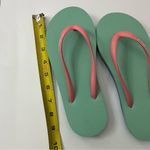 Feelgoodz • Teal Pink Blue Flip Flops Green Size 7 Photo 2