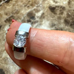 Boutique NEW Women’s 1Ct‎ Simulated Diamond Ceramic Ring White & Silver Size 7 Photo 1