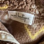 Mod Boutique  Sherpa Photo 2