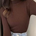 H&M Brown Cropped Sweater Photo 0