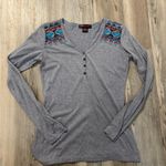 Rock & Roll Cowgirl  size large long sleeve shirt with embroidered details Photo 7