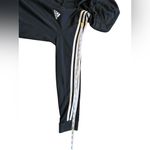 Adidas  women’s Essentials 3- stripes French Terry Cropped‎ hoodie black size M Photo 5