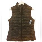 Old Navy  Size Medium Frost-Free Green Camouflage Quilted Puffer Vest NWT Photo 1