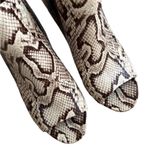 Vince Camuto EUC Leather Aritziana Heeled Open Toe Booties Size 8.5 Photo 1