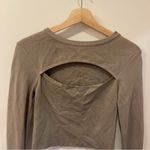ZARA  Size M Cut Out Cropped Long Sleeve Photo 1