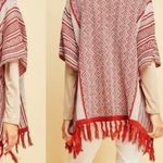 Entro Geometric‎ Pattern Fringe Poncho Photo 11