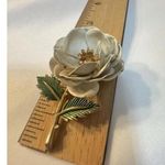 Trifari Vintage Crown White Enamel Rose Flower Stem Gold Tone Pin Brooch Photo 1