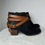 DV by Dolce Vita Black Brown Suede Ankle Boots Strappy Buckle Size 7.5 Photo 4