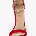 Amazon Red Heels Photo 3