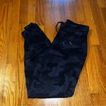 Lululemon  ready to rulu its rulu camo joggers size 4 Photo 0