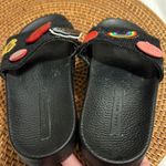 ZARA  slides Photo 4