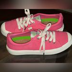 Cariuma OCA Low Bright Pink Canvas Sneakers Cork Insole Cap Toe Design Size 8 Photo 1