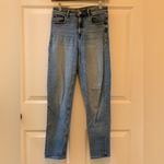American Eagle Outfitters Light Blue Straight Leg Stretch Mom Jeans. Size-00 Photo 2