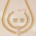 Sparkling Gold Heart Jewelry Set Photo 0