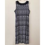 Catherines  Size 2X Crochet with Studded Neckline Maxi Dress Photo 7