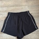 Lululemon  Court Rival High-Rise Short 3" in black Photo 4