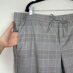 H&M NWT Women's XXL Gray Plaid Slim Fit Stretch Waist Tie Front Career Pants Photo 1