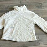 Time And Tru  white fuzzy turtle neck Photo 0