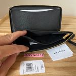 Coach Wallet Photo 5