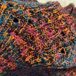 NEW Chelsea & Theodore open knit sweater v neck earth tones Women’s Size Medium Photo 5