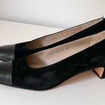 Salvatore Ferragamo Leather Low Heel Pumps Shoes Black Size 8.5 AAAA Narrow Photo 1