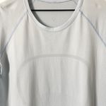 Lululemon Swiftly Tech Short Sleeve Crew Light Blue Athletic T-Shirt Top Size 12 Photo 1