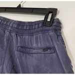 Lululemon navy blue wash casual running shorts size 6 Photo 2