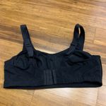 Breezies Sports Bra Womens Size 44C Support‎ Adjustable Straps Black Wireless Photo 1