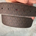 Michael Kors Reversible Dual-Tone Brown and Pink Leather Belt Photo 4