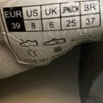 VEJA  V-10 Men’s Lace Up Sneakers in White/Black - Size 8 ..  Photo 6