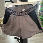 Under Armour  Shorts Photo 0